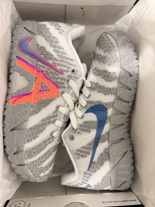 Кроссовки для баскетбола JA3