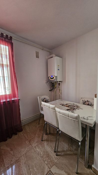 Apartament 3 camere, central
