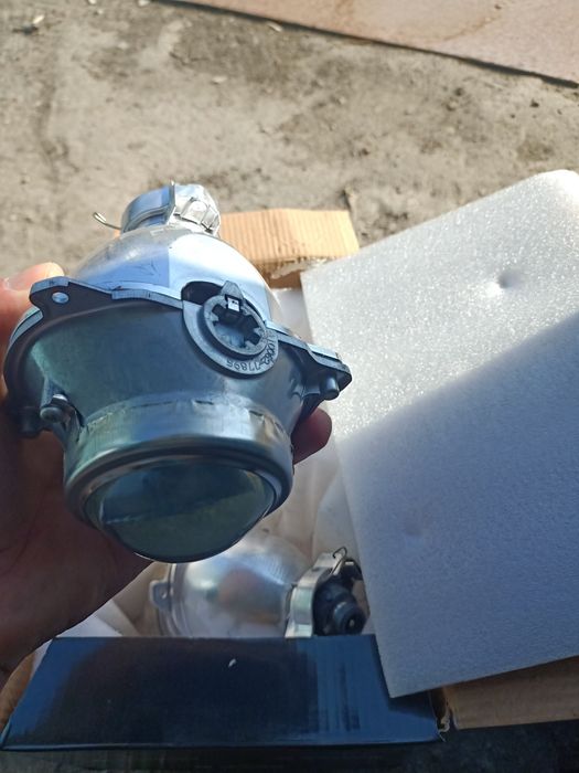 Линзы на Лексус RX 350