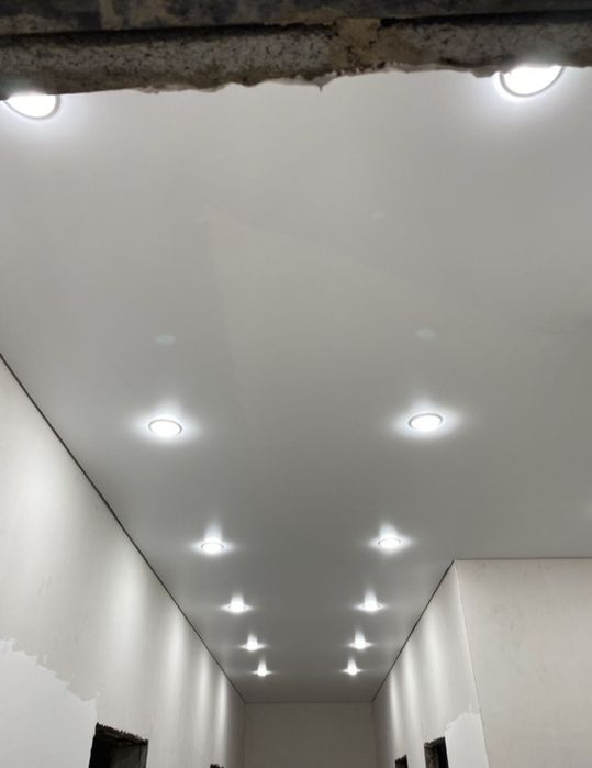 Натежной потолок