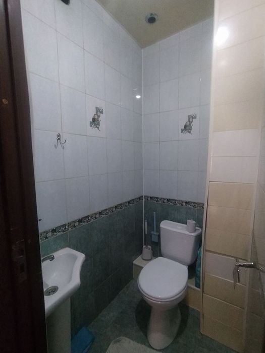 5 комнатная квартира на КАРАТАШ. Чорсу