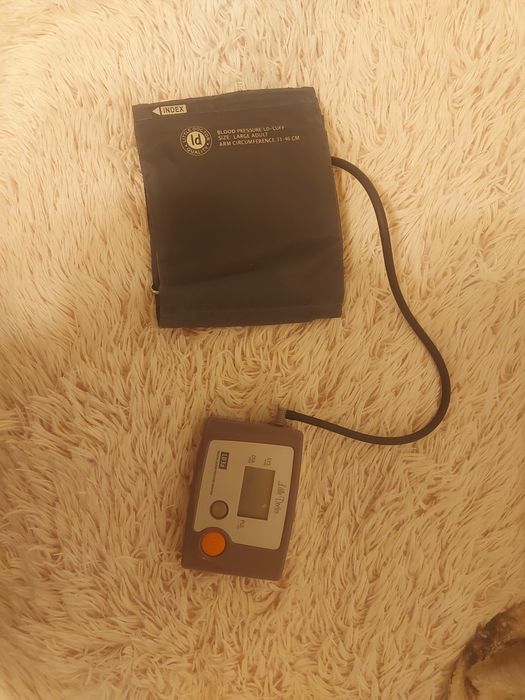 Продам танометр2 шт.