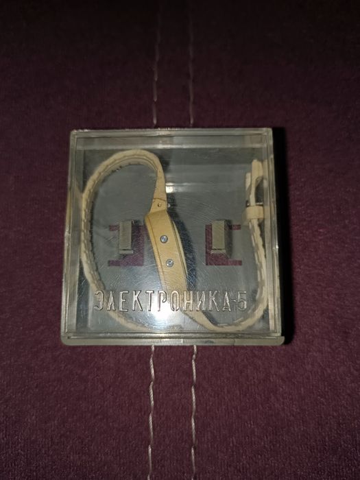 Часы наручные Электроника 5 - СССР - НОВЫЕ