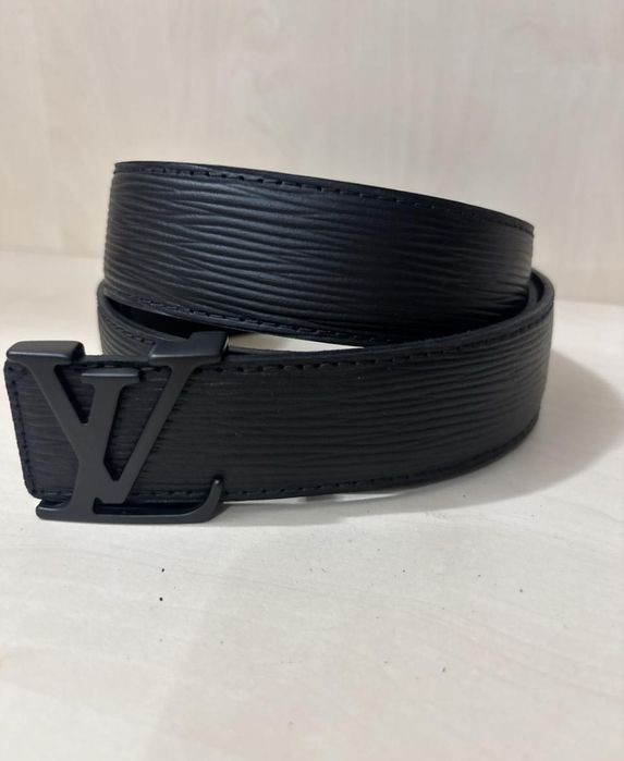 Curea Louis Vuitton piele naturală nouă