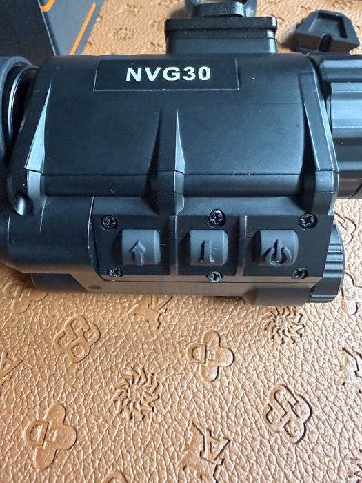 Дигитален нощен прицел/монокуляр NVG 30 (Пълен комплект + екстри)