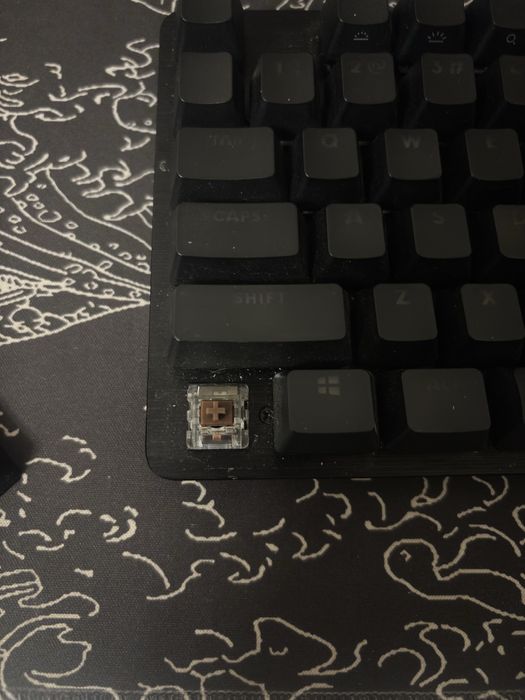 Logitech g413 tkl se