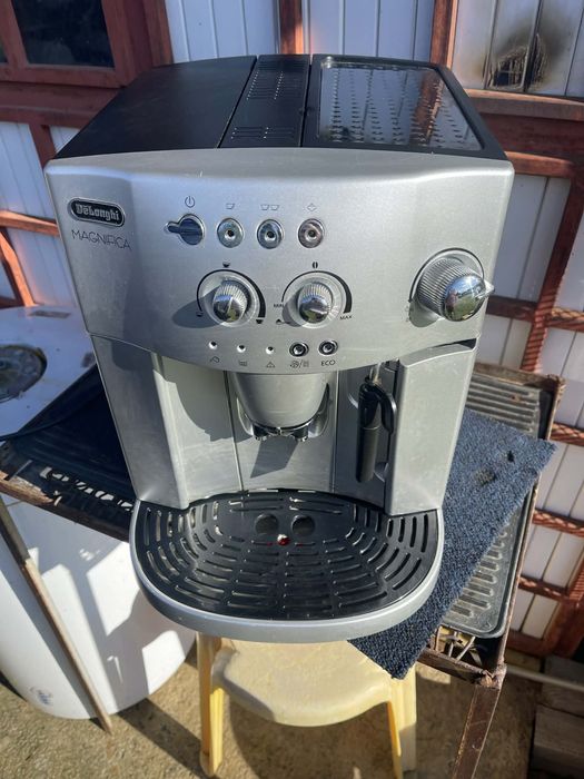 Кафе автомат  Delonghi Magnifica