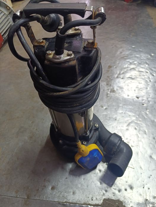 Насос погружной с измельчителем