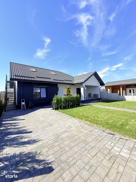 Casă P+M | 3 Dormitoare | Dormitor Matrimonial Cu Baie Proprie
