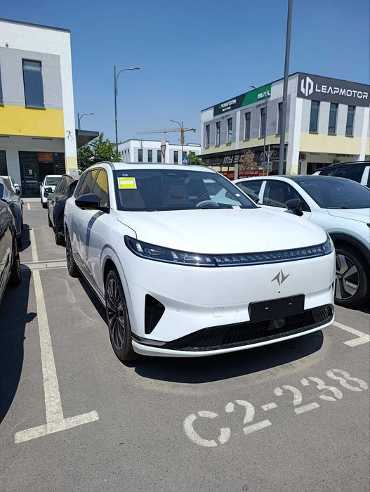 Dongfeng  2025 — 2