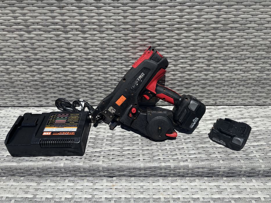 Masina / Pistol legat fier MAX RB441T