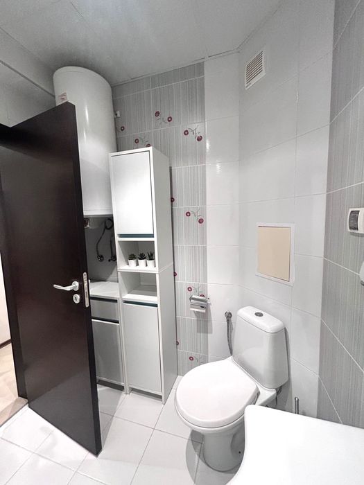 Продава се Двустаен апартамент в Варна, м-т Траката - 72 кв.м за 2125 €/кв.м - Снимка #13