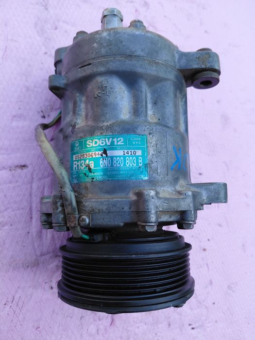 Compresor climă ac VW skoda polo lupo cod 6N0 820 803 B 300 lei