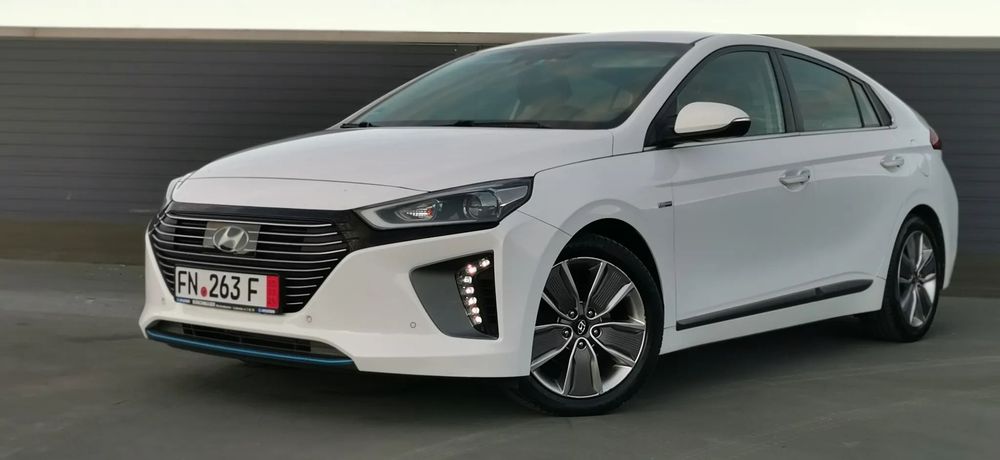 Hyundai IONIQ 127000 km! Hybrid PREMIUM 1.6 T-GDi *BIXENON Automat full EXTRA