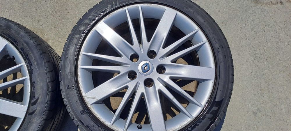 Джанти Renault 18 цола