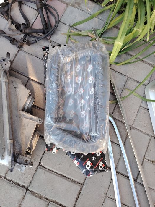 Запчасти на мерседес и опель