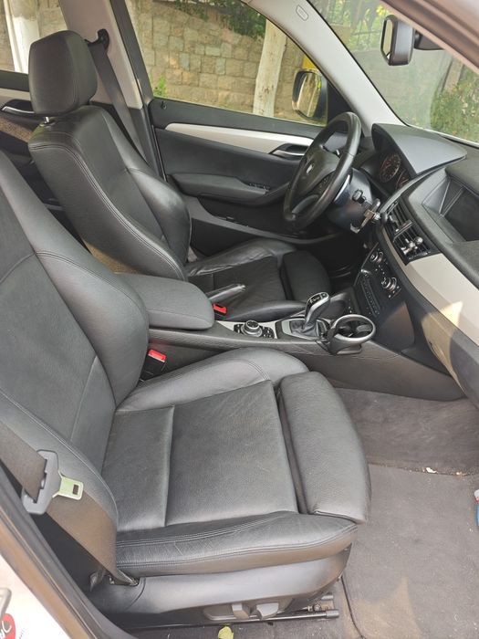 BMW X1 2012 — imagine 2
