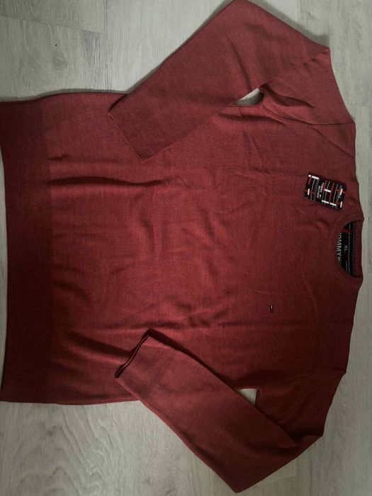 Пуловер Boss и други в размер XL