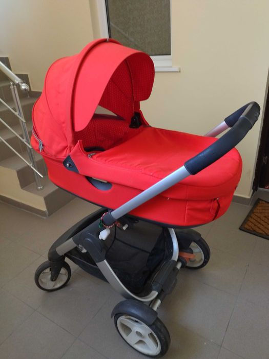 Бебешка количка Stokke