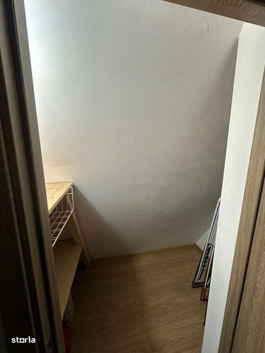 Apartament de 3 camere, situat in zona Centru/Traian