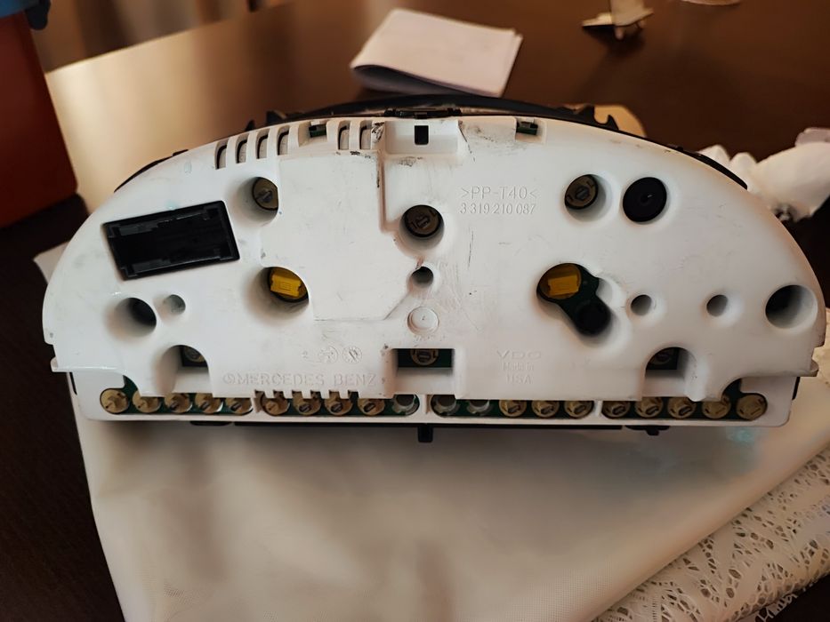 Щиток приборов Mercedes ml350