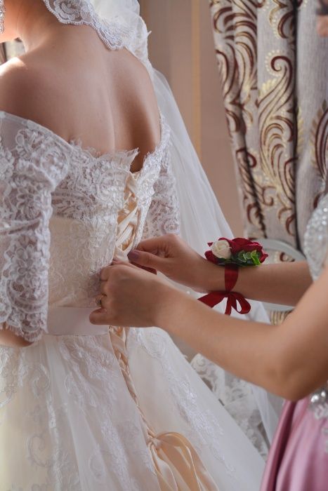 Продам свадебное платье
