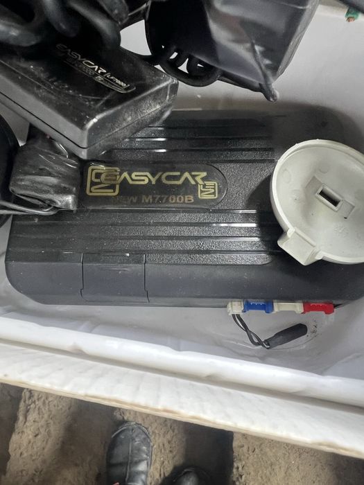 Easycar pult sotiladi xolati yaxshi b/u pejiri yuq