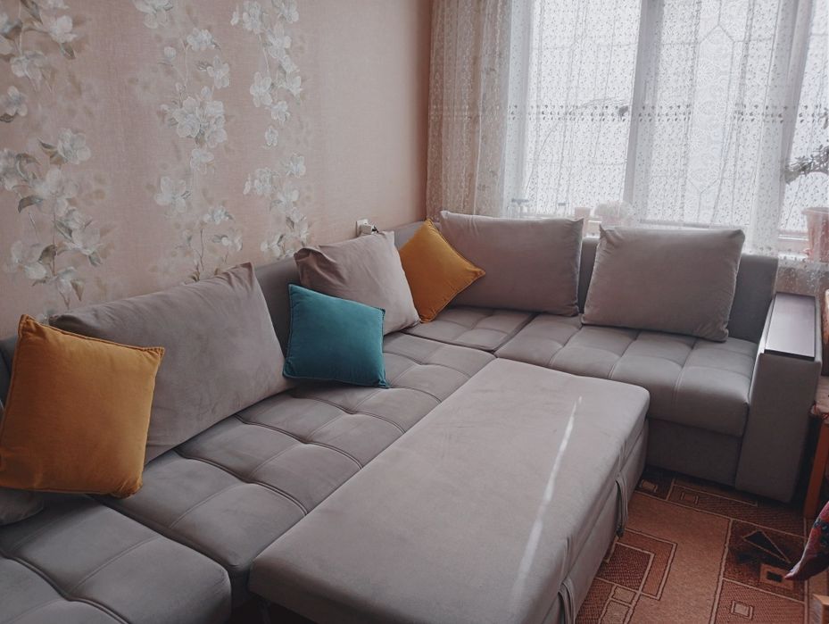 Угловой диван б/у