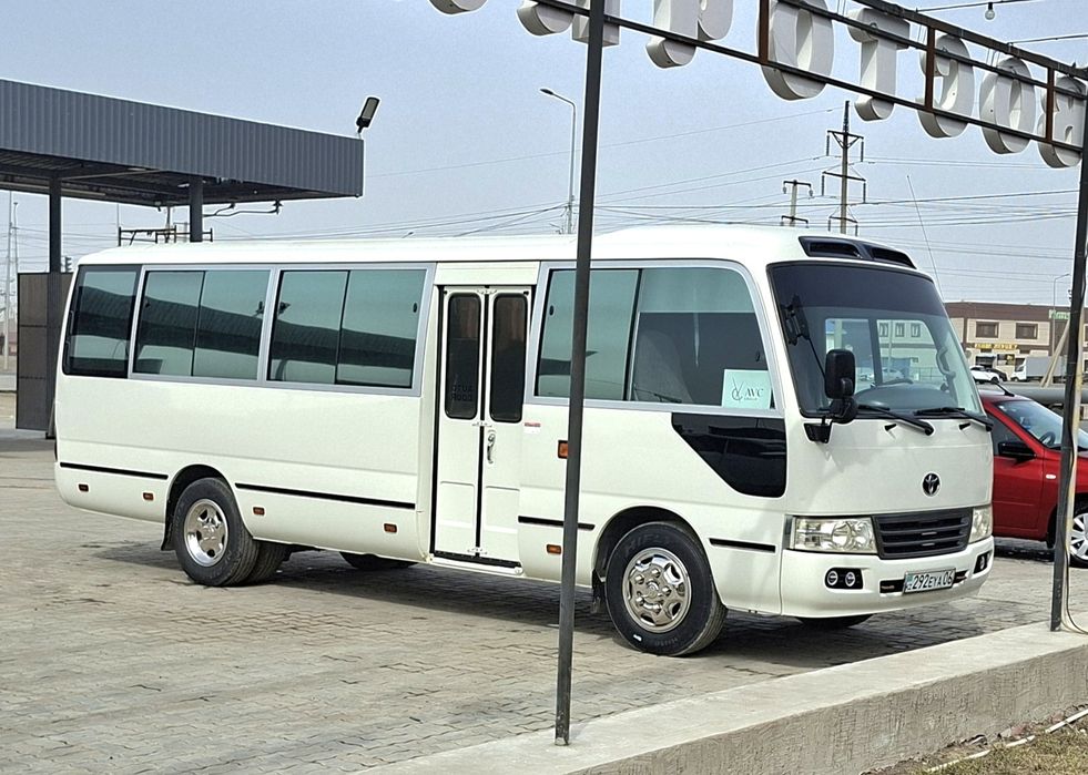 Сдаётся в аренду  автобус Тойота Коастер