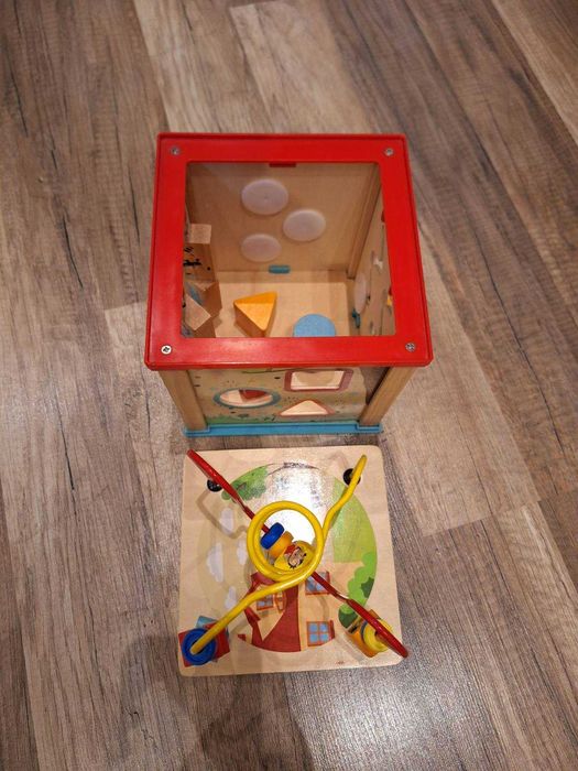 Дървени играчки -мултиактивен куб, въртящи кубчета, писта little dutch