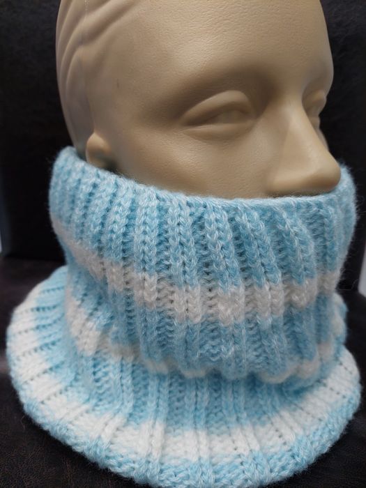 Плетени шалове и снуд