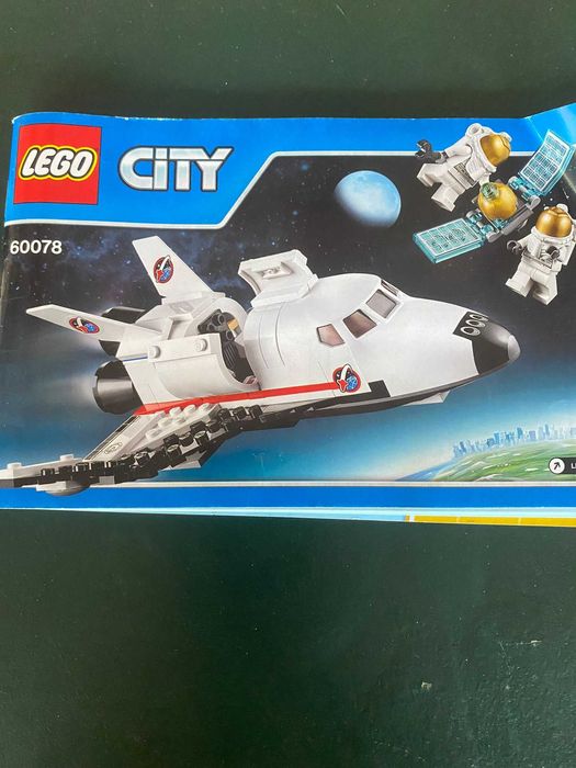LEGO® City Navetă utilitară 60078