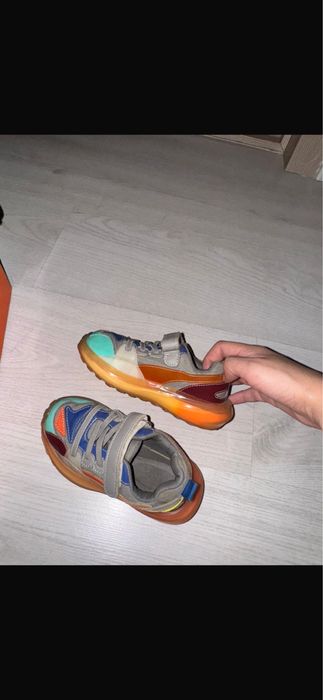 Обувь детский продам