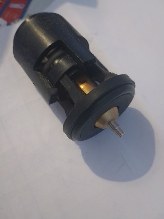 За wv Polo,задни наклад, термостат,кора за багажник