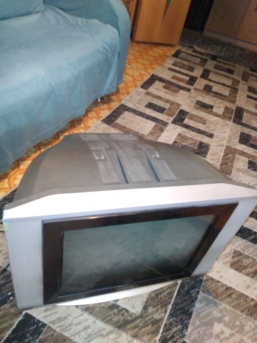 Продам телевизор Panasonic 5000тг