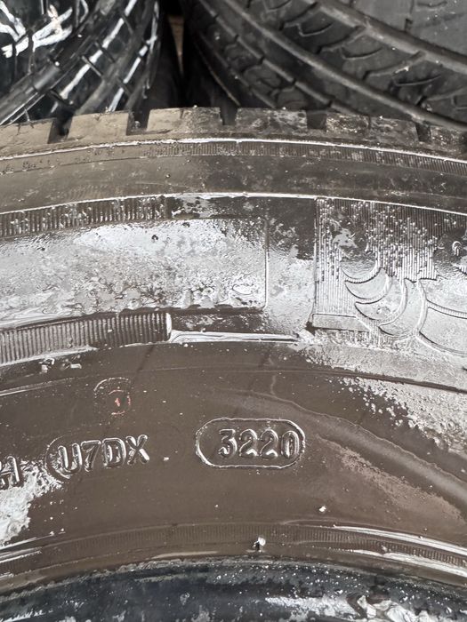 225/75 R16 C michelin