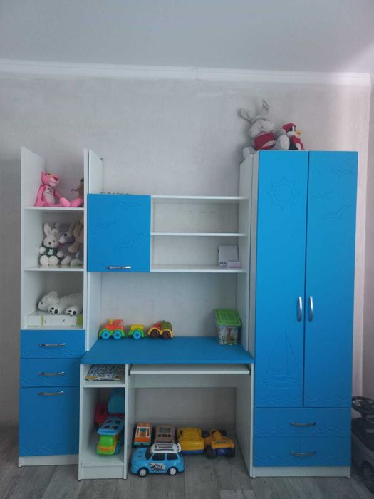 Продам детскую мебель