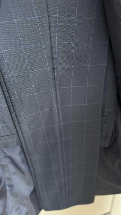 Продам костюм в отличном состоянии