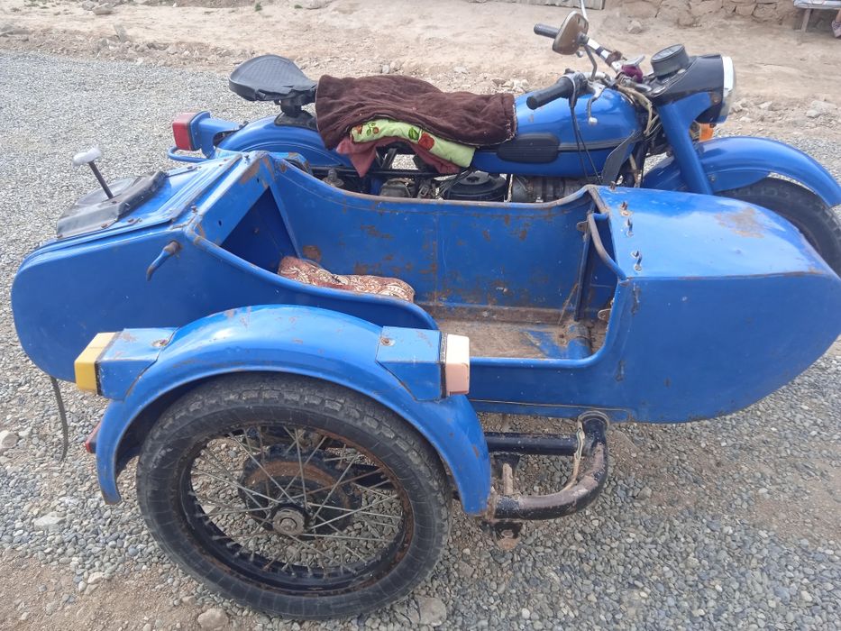 Ural motosikl sotiladi hamma joyi ishlaydi narxi kelishiladi MALUMOT t