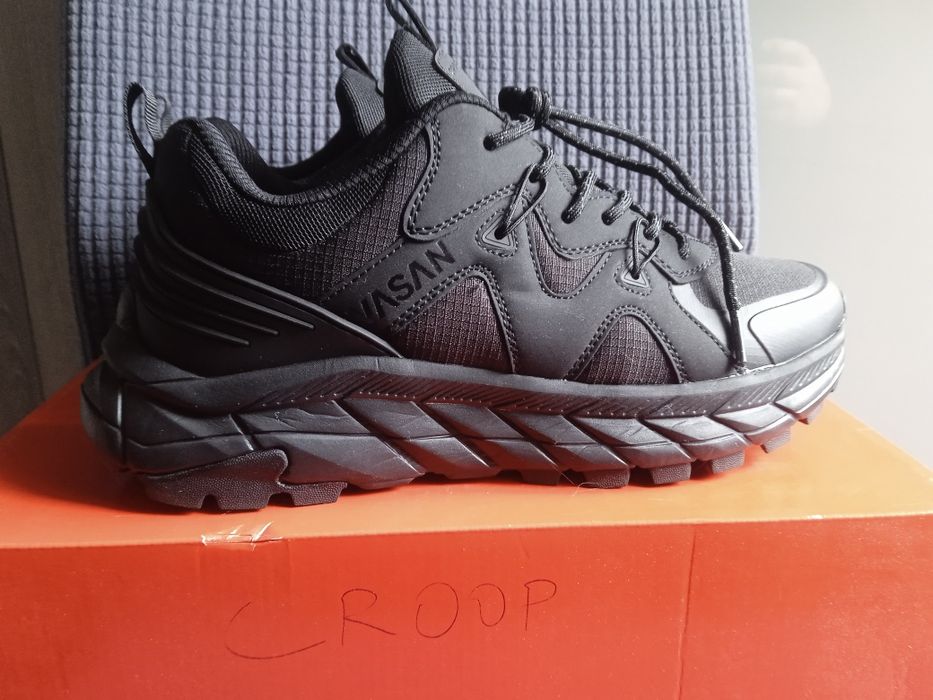 Маратонки/Обувки CROPP 41