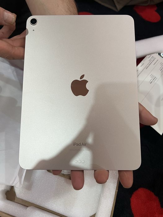 Vand ipad air modelul 2024