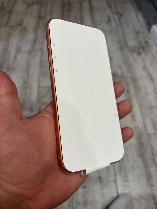 Vand 17 Pro Max 1TB Nou Blocat Pentru Piese