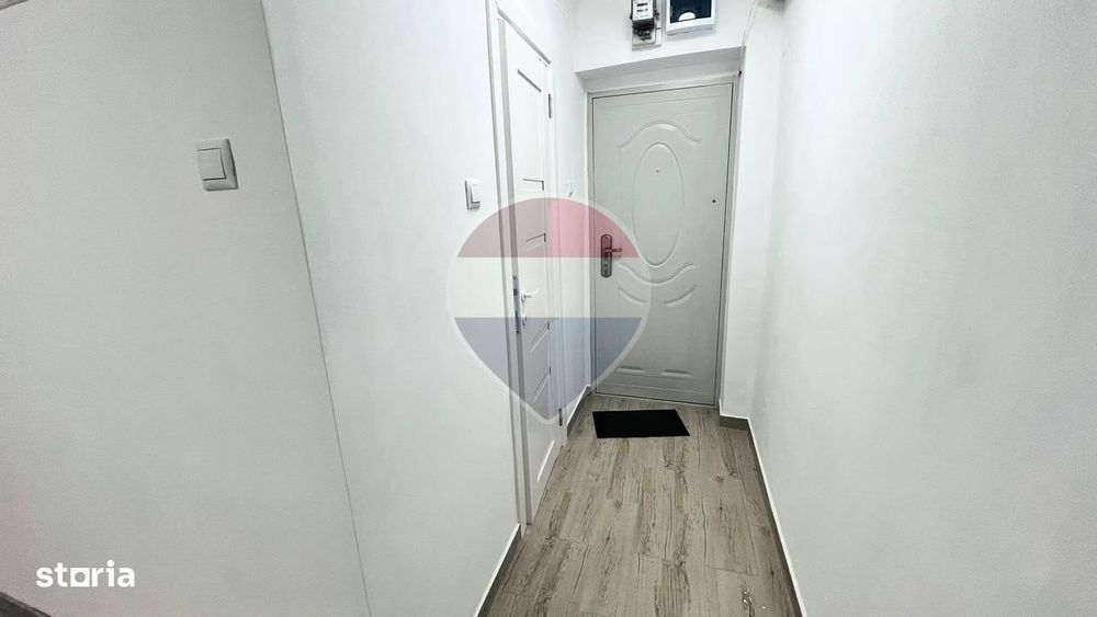 Apartament cu 2 camere de vânzare în zona Rogerius