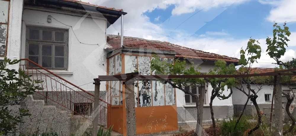 Продава се Къща в с. Татарево, Област Пловдив - 150 кв.м за 160 €/кв.м - Снимка #1