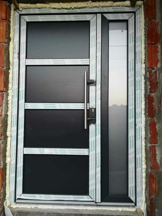 Reparatii Service Reglaje Tamplarie PVC si Rulouri Exterioare/Usi