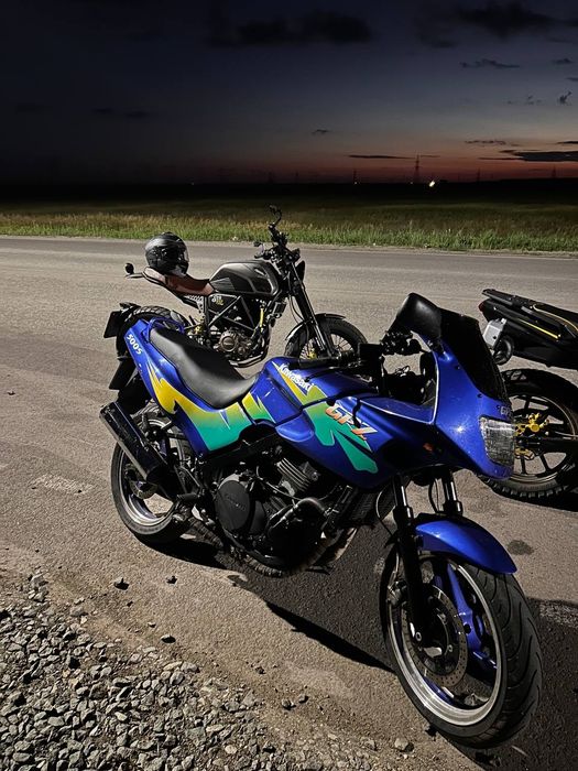 Kawasaki gpz 500