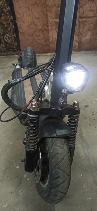 Электросамокат Куга м 4