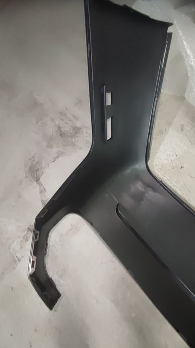 Задна броня Dodge Challenger