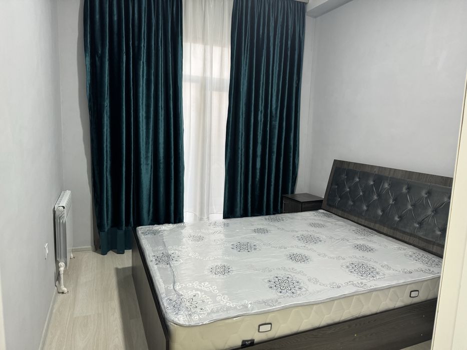 Андижон шахарнинг марказидан квартира сотилади