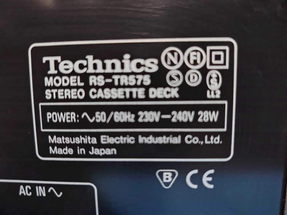 TECHNICS Stereo Cassette Deck RS-TR575 deck dublu.